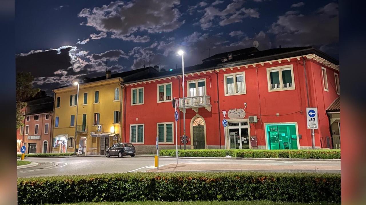Rooms Vania Werona Zewnętrze zdjęcie